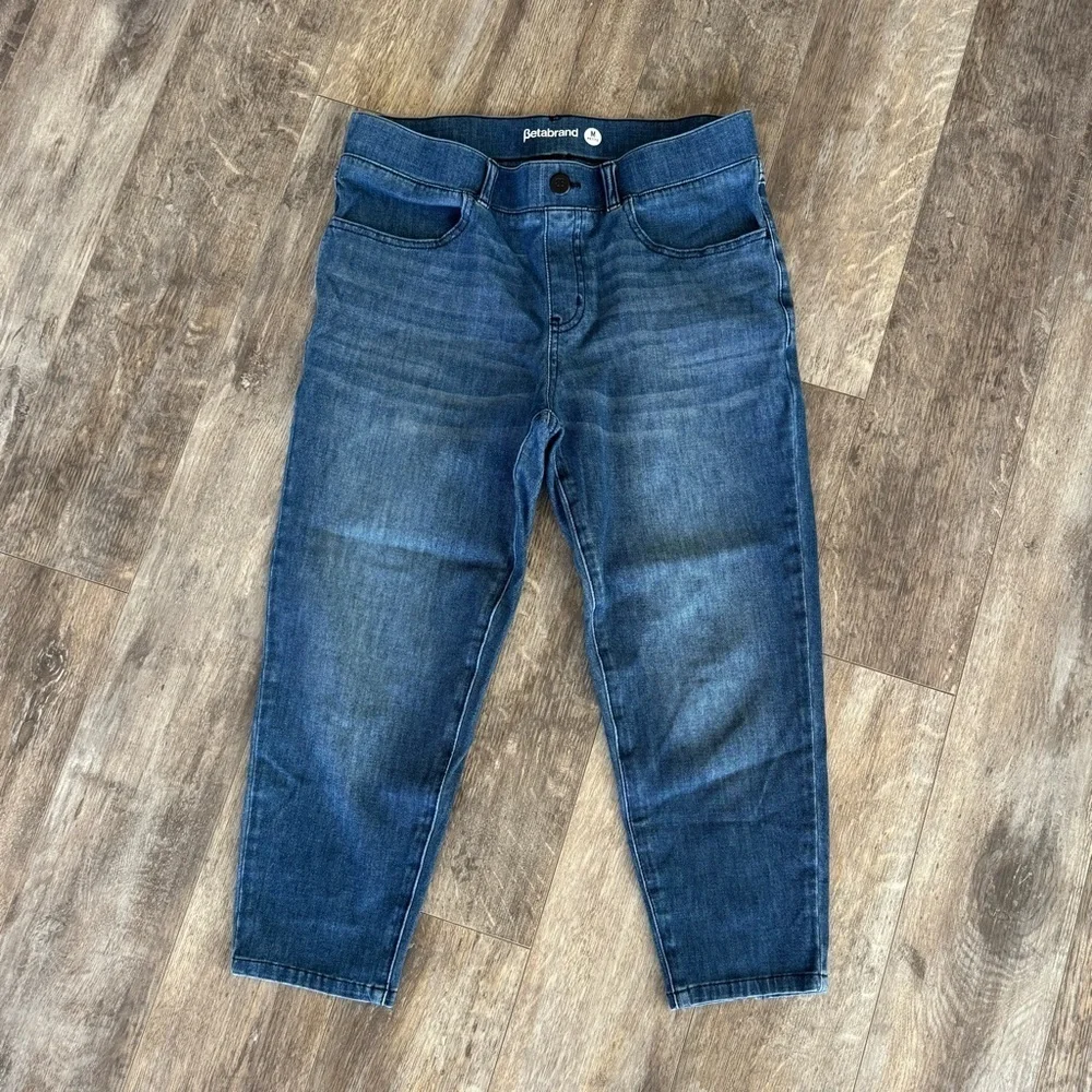 Betabrand Pull-On Elastic Waist Denim Capri Jeans - Medium Petite